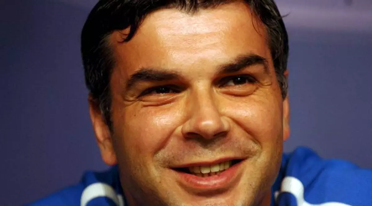 SECRETUL DRAMATIC al lui COSMIN OLĂROIU! A avut un frate care a murit de SIDA?