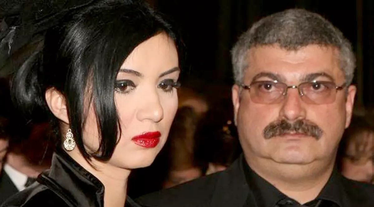 Vacanţă de coşmar pentru Silviu Prigoană şi Adriana Bahmuţeanu. Iată ce au păţit cei doi în Amsterdam!