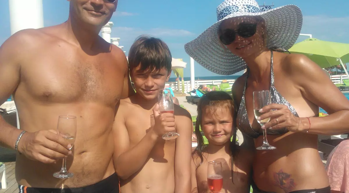 Ruxandra Dragomir, petrecere la plajă pentru fiul ei, Filip