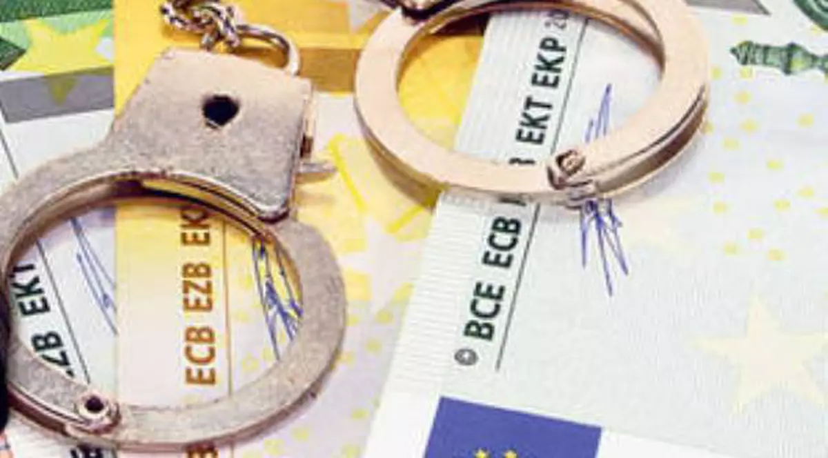 Munca procurorilor DNA începe să se vadă! Luna trecută, 62 de corupţi au fost condamnaţi definitiv