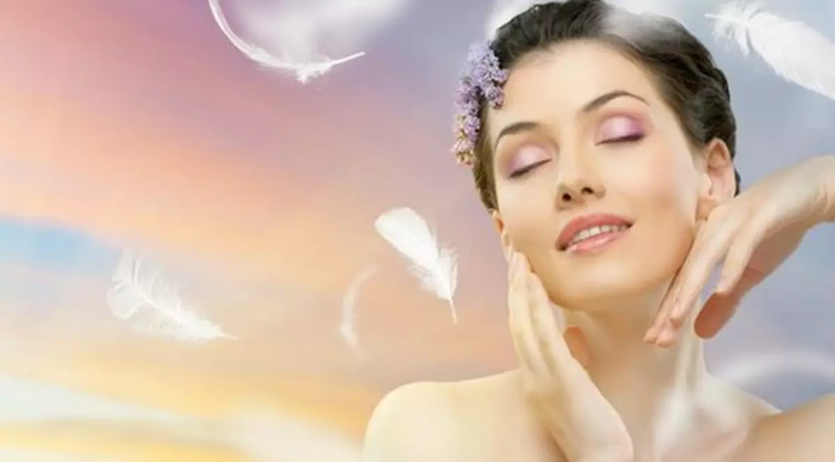 Îngrijire 100% naturală pentru tenul tău în 5 paşi simpli