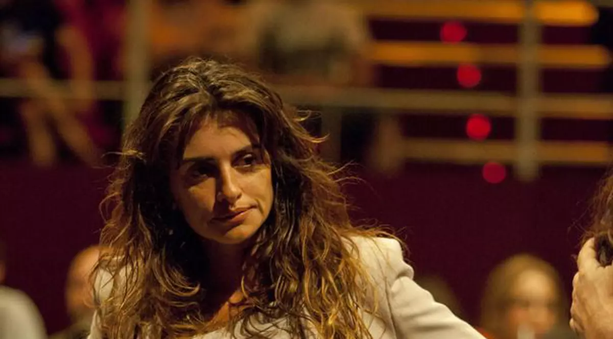 Penelope Cruz, cu burta IMENSĂ la un concert cu câteva zile înainte de a deveni din nou mămică