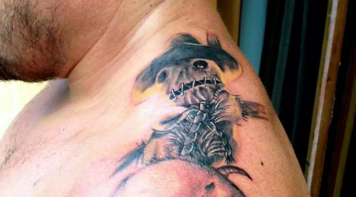 Cel mai tatuat om din lume vine în România