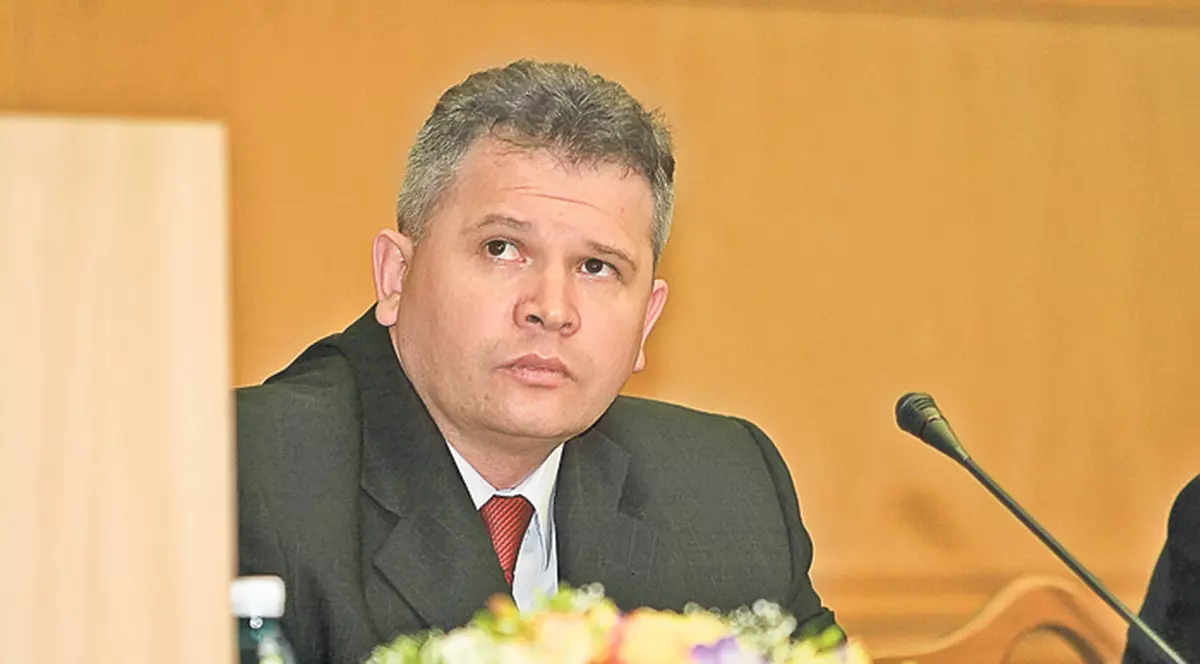 Ilie Botoș, fost procuror general al României, audiat la DNA în dosarul lui Gabriel Oprea privind moartea lui Bogdan Gigină