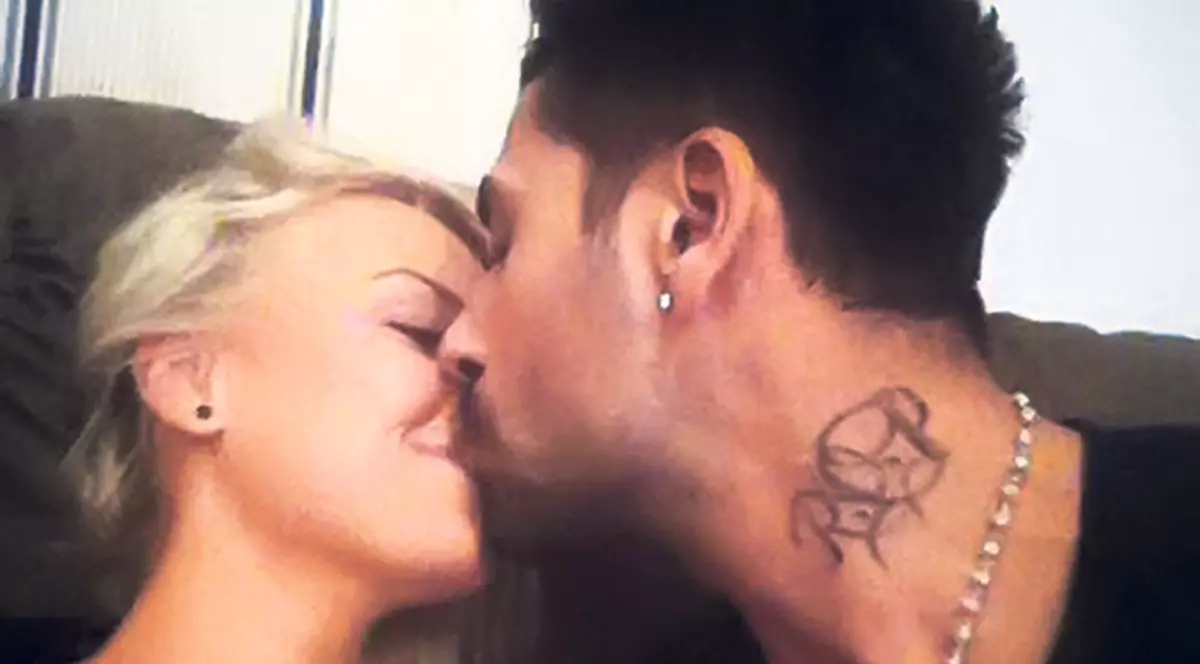 CEA MAI FRUMOASĂ IMAGINE cu Misha şi Connect-R. Iată CHIPUL FERICIRII ABSOLUTE | FOTO