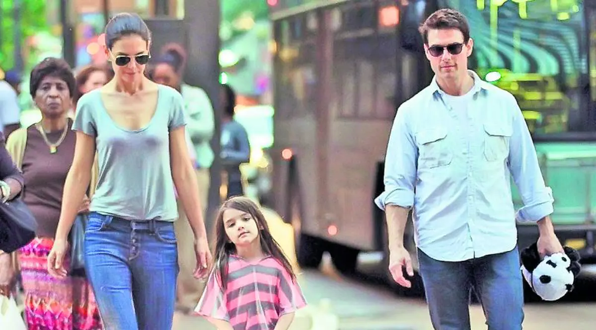 EMOŢII MARI pentru TOM CRUISE. Fetiţa lui A AVUT UN ACCIDENT. Iată ce a păţit