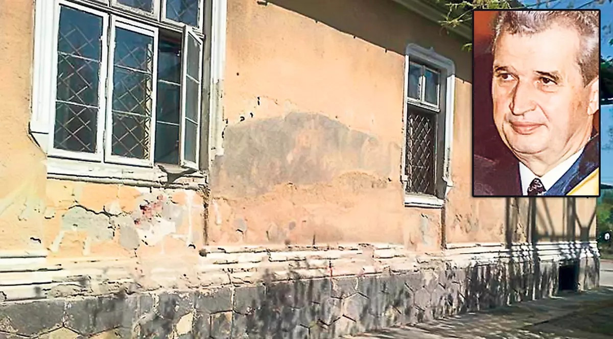 Ceauşescu aduce străini în România! Cazarma unde a fost executat dictatorul devine atracţie turistică