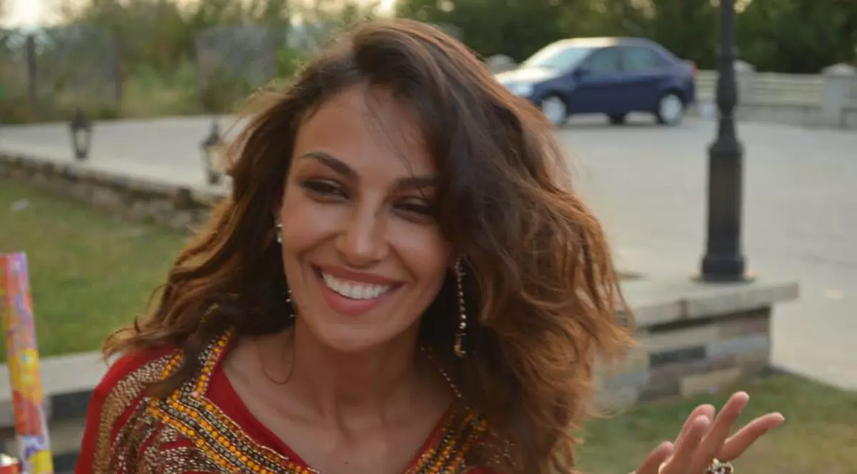 Mădălina Ghenea, CU PRIVIREA TRISTĂ la cununia fratelui ei | FOTO ÎN ARTICOL