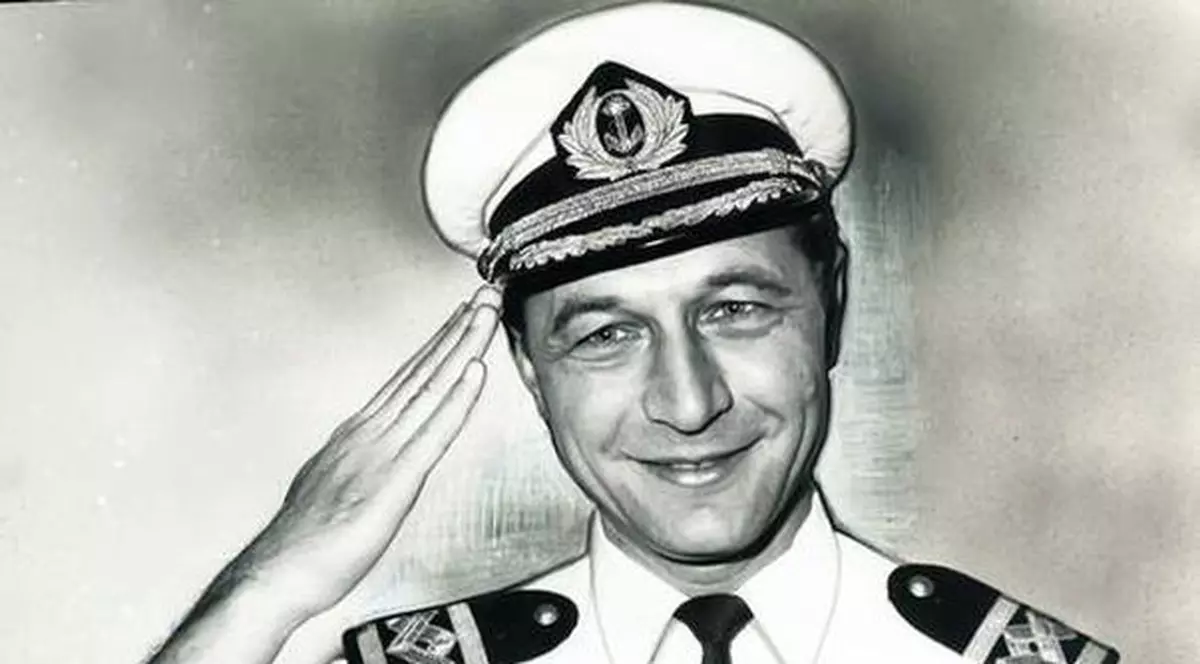 Vezi ce fel de cursuri urmează preşedintele Traian Băsescu