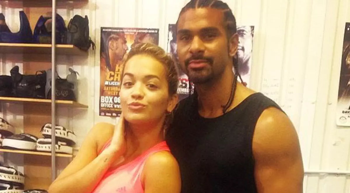 Rita Ora a luat la bătaie un fost campion mondial la box - VIDEO