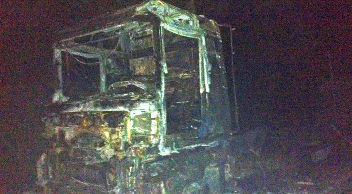 Un camion a luat foc într-un tunel! Zeci de persoane, intoxicate cu fum