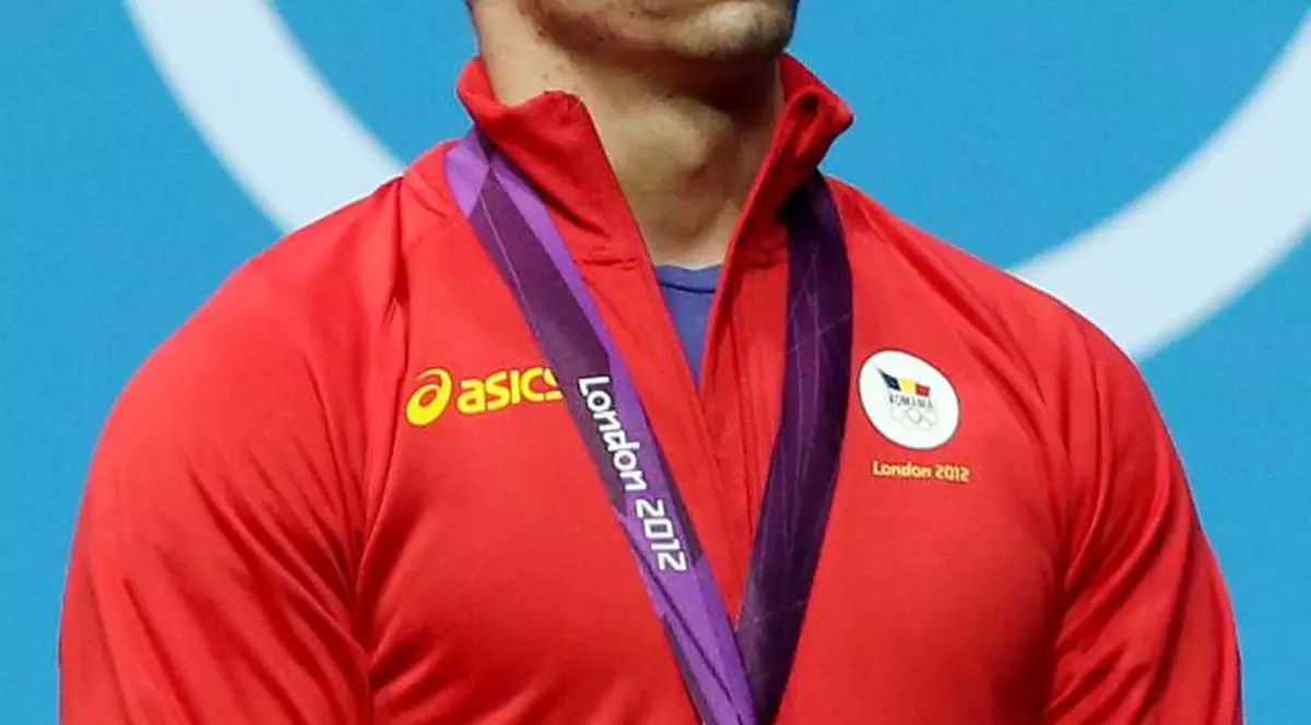 Prima declaraţie a halterofilului Răzvan Martin, după ce a fost prins dopat: «Nu pot să îmi explic cum s-a întâmplat. Sunt şocat»