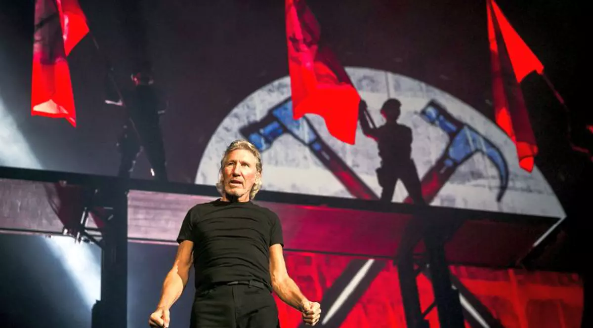 Show-ul lui Roger Waters, boicotat în Germania. Cântăreţul, acuzat că transmite un mesaj antisemit - FOTO