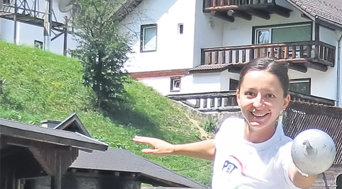 Ana Maria Brânză şi colegele ei, gata pentru Mondiale! FOTO