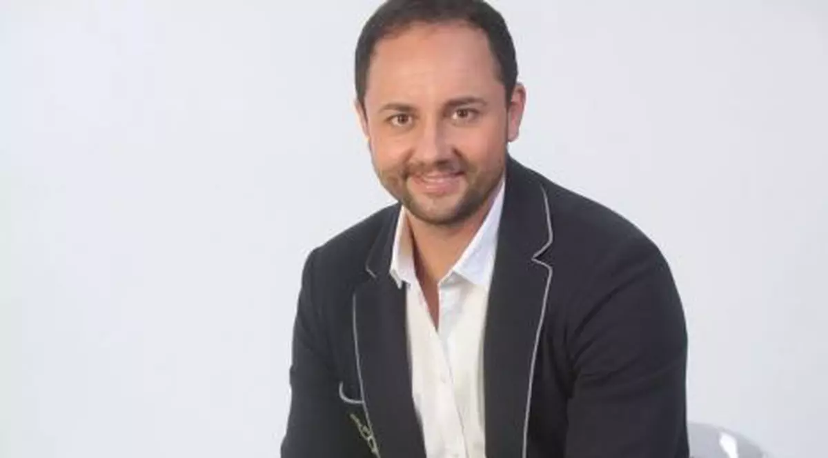 Cătălin Măruţă, SCHIMBAT TOTAL. Vezi DE CE nu mai poate dormi nopţile, iar cearcănele sunt din ce în ce mai greu de acoperit!