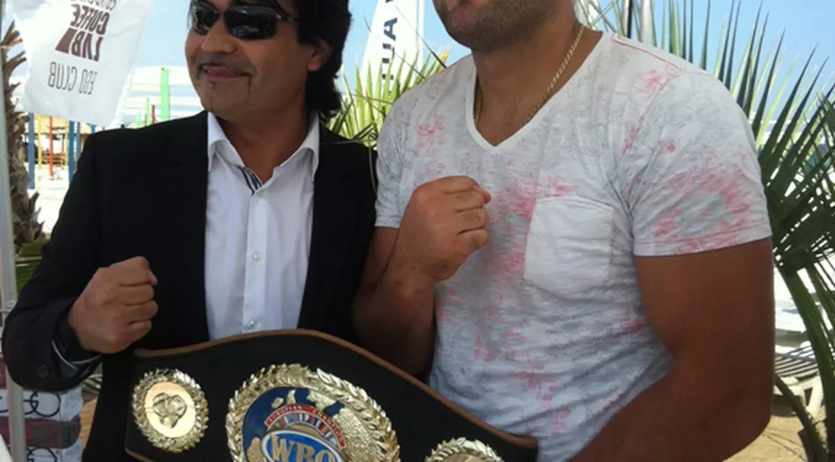 INTERVIU | Erol Ceylan, promoterul lui Cristian Hammer: "Ciocan îl va nimici pe Larsen cu pumnii săi de oţel"