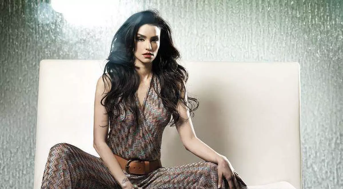 EXCLUSIV/ S-a lepădat de afacerea de 100.000 $! Consuelo nu mai vrea nimic din ce-i amintește de Mutu!