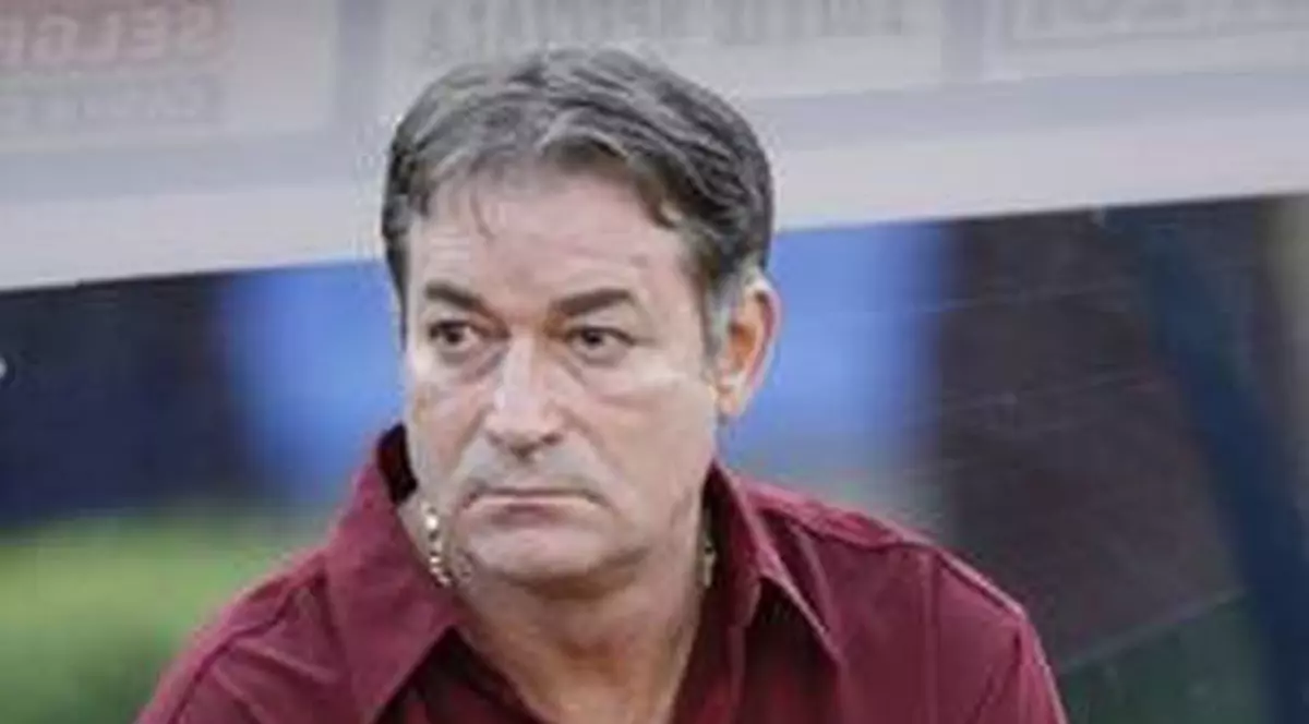 Dezvăluiri incendiare! Fratele lui Costică Ştefănescu îşi acuză cumnata: "A vrut doar banii lui!"