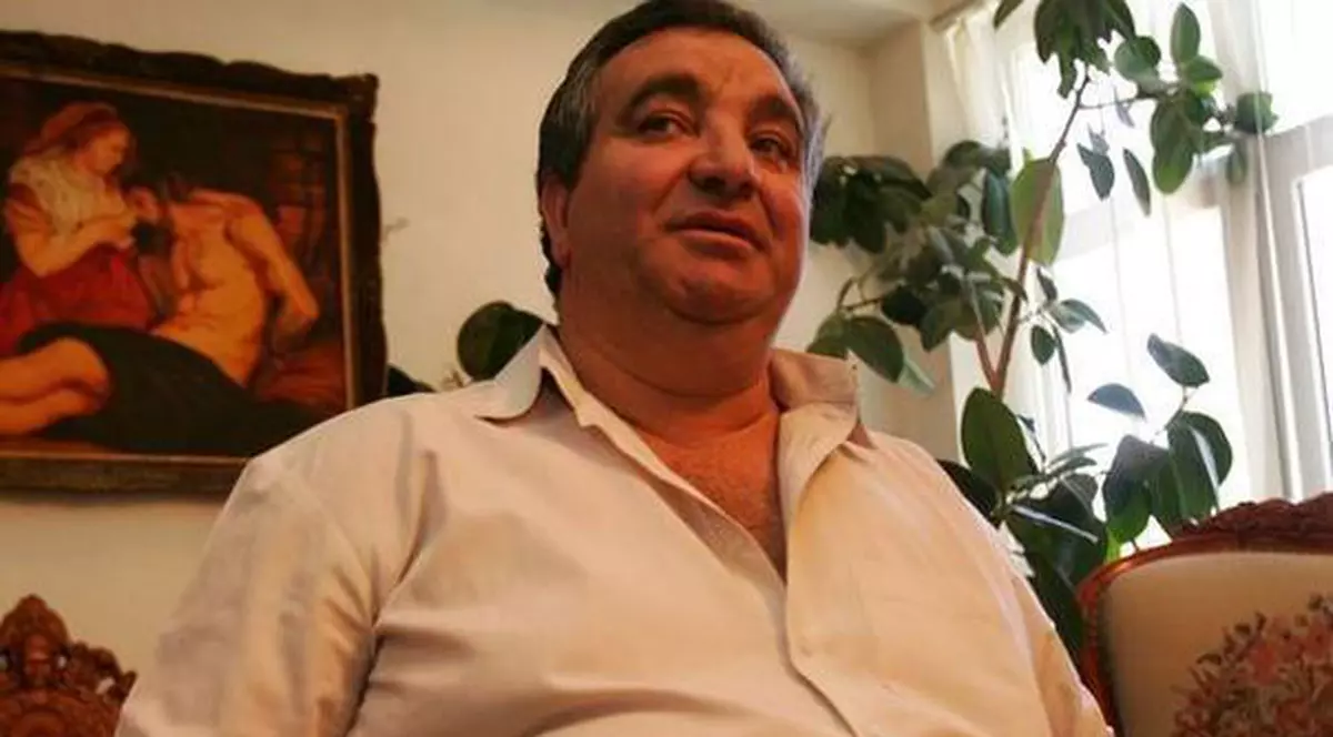 Plata facturii pentru regele Cioabă naşte controverse! "De ce aş plăti eu alegerile lui de viaţă greşite?" | FOTO