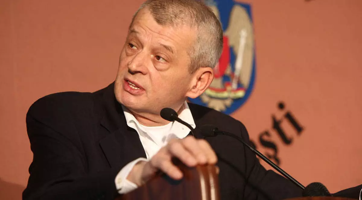 Primarul Sorin Oprescu LASĂ GARDA JOS în problema CÂINILOR FĂRĂ STĂPÂN