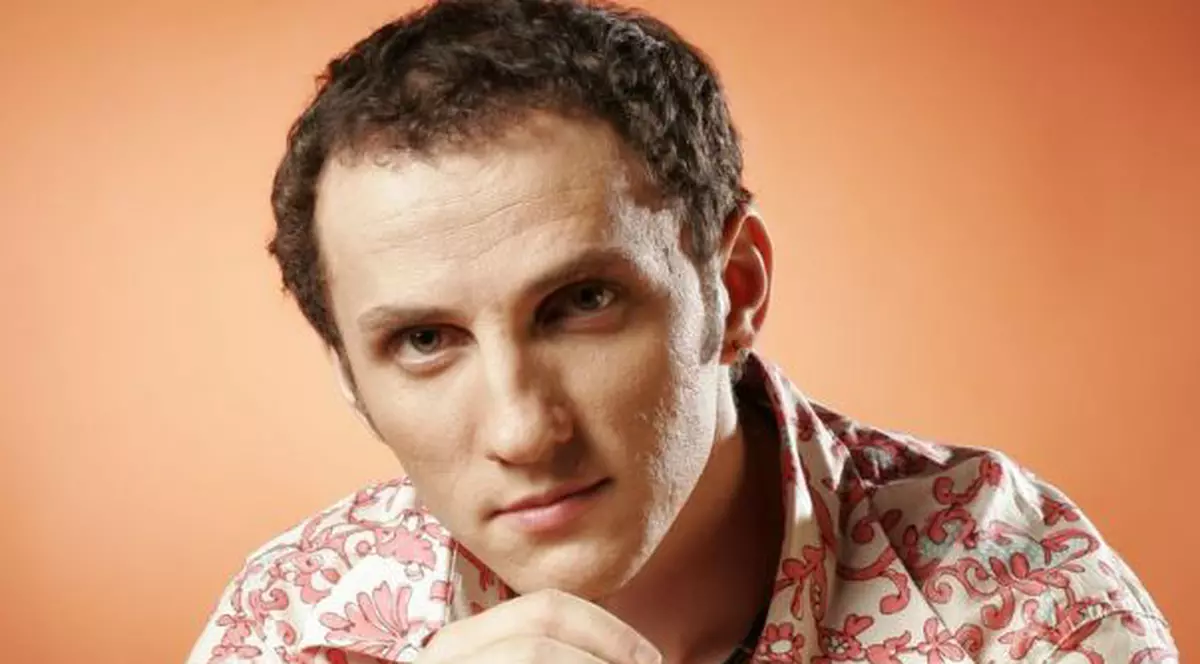 Câinii maidanezi I-AU SCHIMBAT VIAŢA lui Mihai Trăistariu. Uite ce DECIZIE RADICALĂ a luat artistul