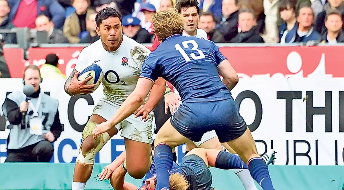 Rugbistul englez Manu Tuilagi l-a ironizat pe David Cameron, şeful guvernului britanic! FOTO