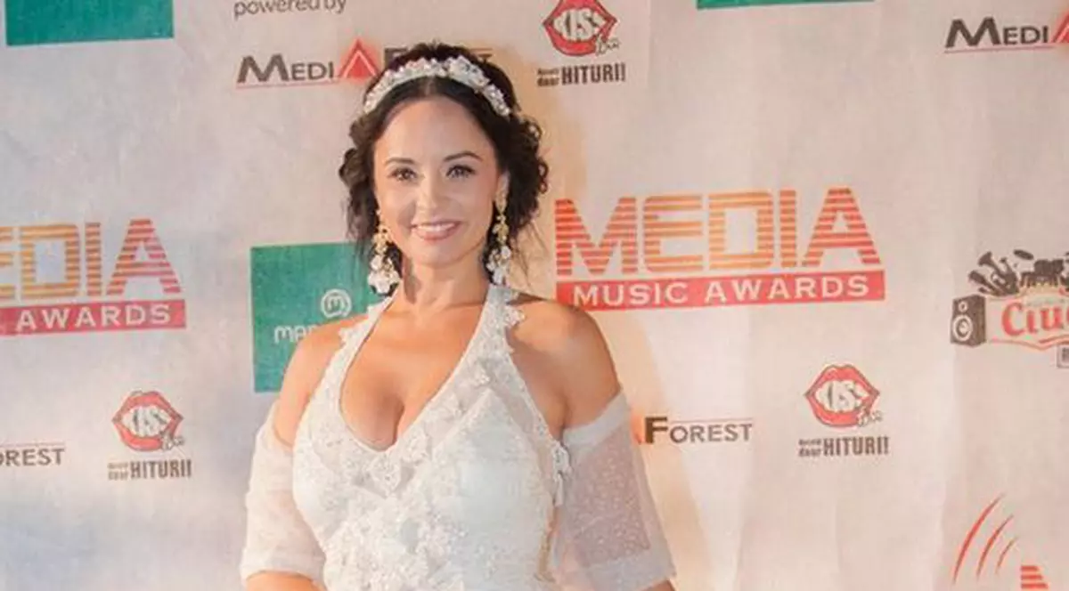 Andreea Marin, DESPRE ROCHIA DE MIREASĂ. "Zâna" LĂMUREŞTE MISTERUL 