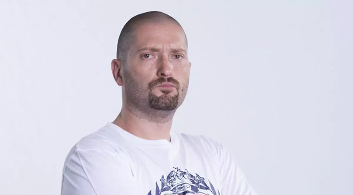 Cheloo: "De o viaţă caut o femeie care să mă întreţină!"