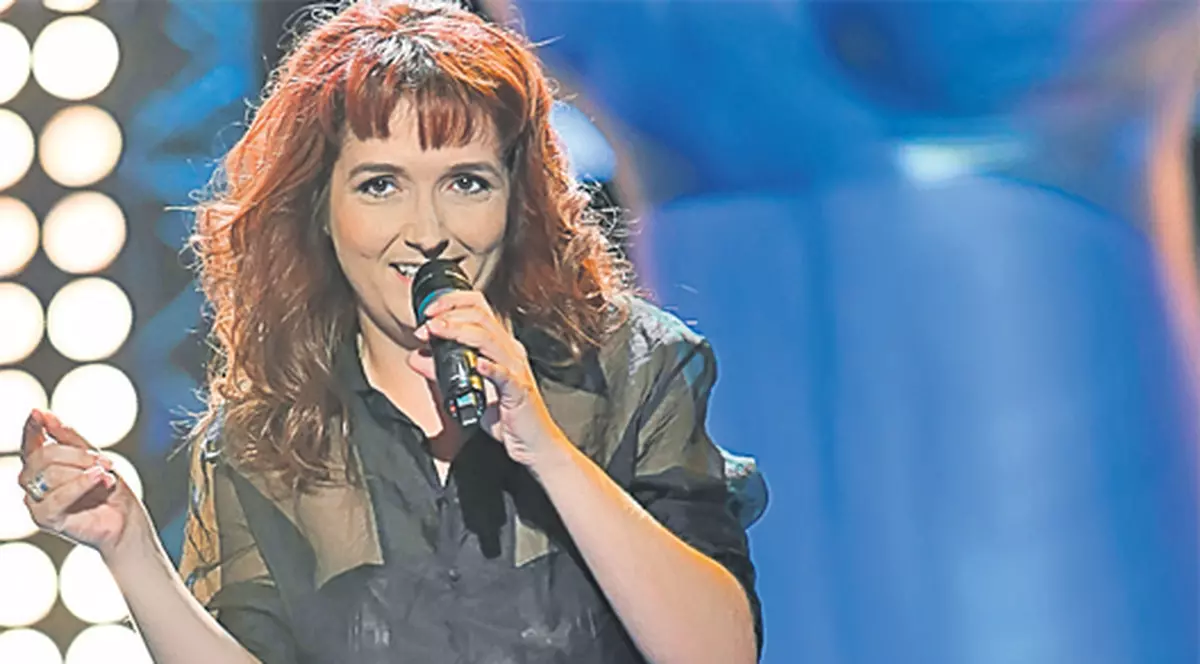 O poliţistă vrea să fie «Vocea României»