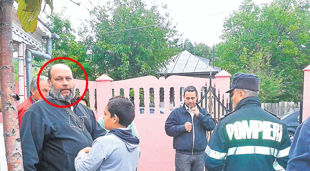 Localnicii din Izvoarele, Galaţi, terorizaţi de urletul care se aude din adâncuri: «Aşteptăm să ne înghită pământul»