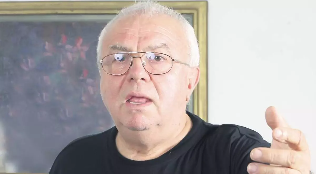 Alexandru Arşinel a fost externat. Vezi când se va putea întoarce pe scenă!