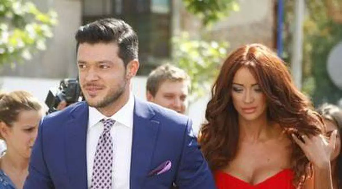 Uite UNDE SE VOR CUNUNA BIANCA DRĂGUŞANU şi VICTOR SLAV, dacă nu OBŢIN DISPENSA DE LA PATRIARHIE?