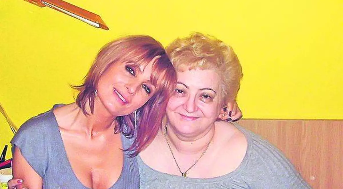 Daniela Gyorfi, ZI DE ZI alături de MAMA ei, de la ACCIDENTUL SUFERIT DE FEMEIE: "Ea m-a spălat, ea mi-a schimbat scutecele"