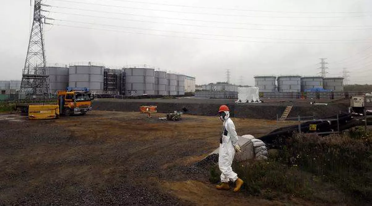 PERICOL MORTAL! Situaţia apei radioactive de la Fukushima A SCĂPAT DE SUB CONTROL