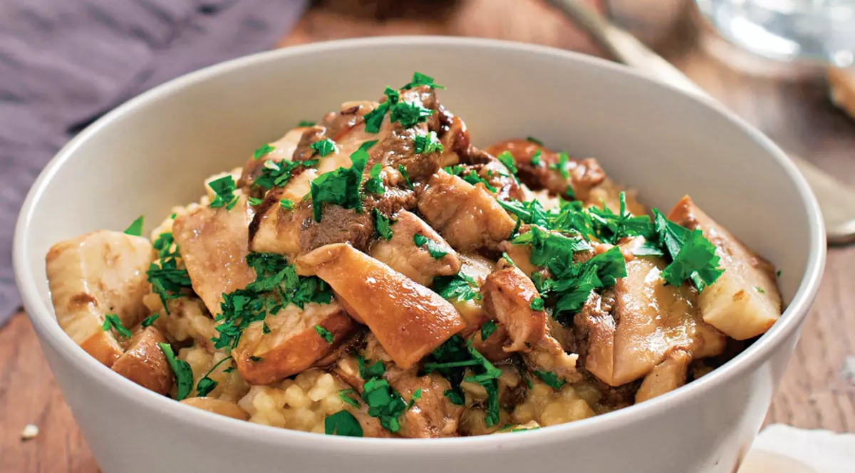 BUNĂTĂŢI DE TOAMNĂ: Hribi traşi la tigaie