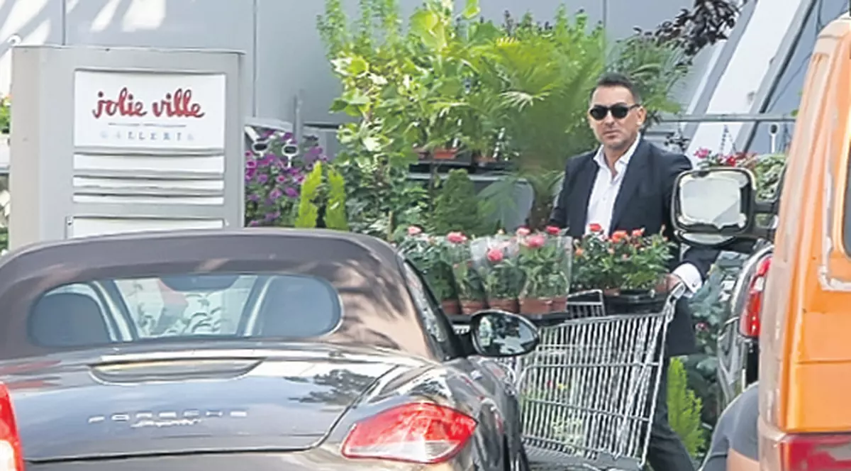 Ăsta-i cuibul lui Ilie Dumitrescu | FOTO