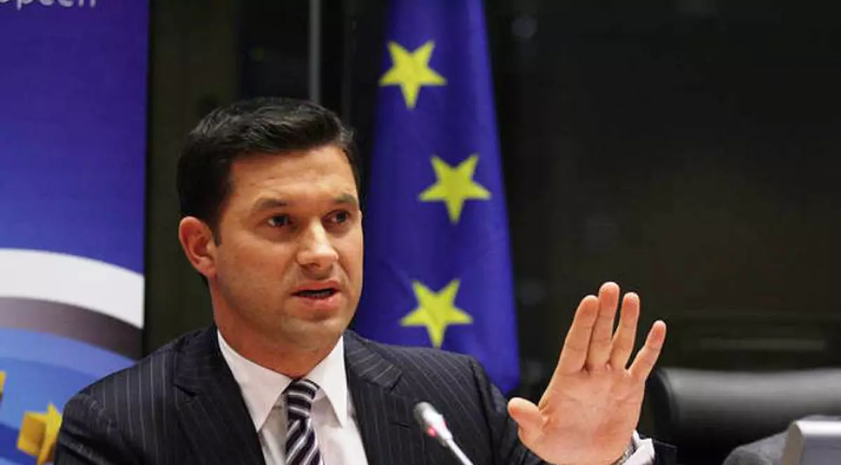 Veşti bune pentru şomeri! Firmele care-i vor angaja vor fi recompensate de Parlamentul European