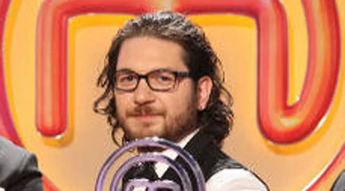 "MasterChef", DOAR CU CELEBRITĂŢI! Vezi care sunt VEDETELE care ne vor uimi cu TALENTELE LOR CULINARE! FOTO