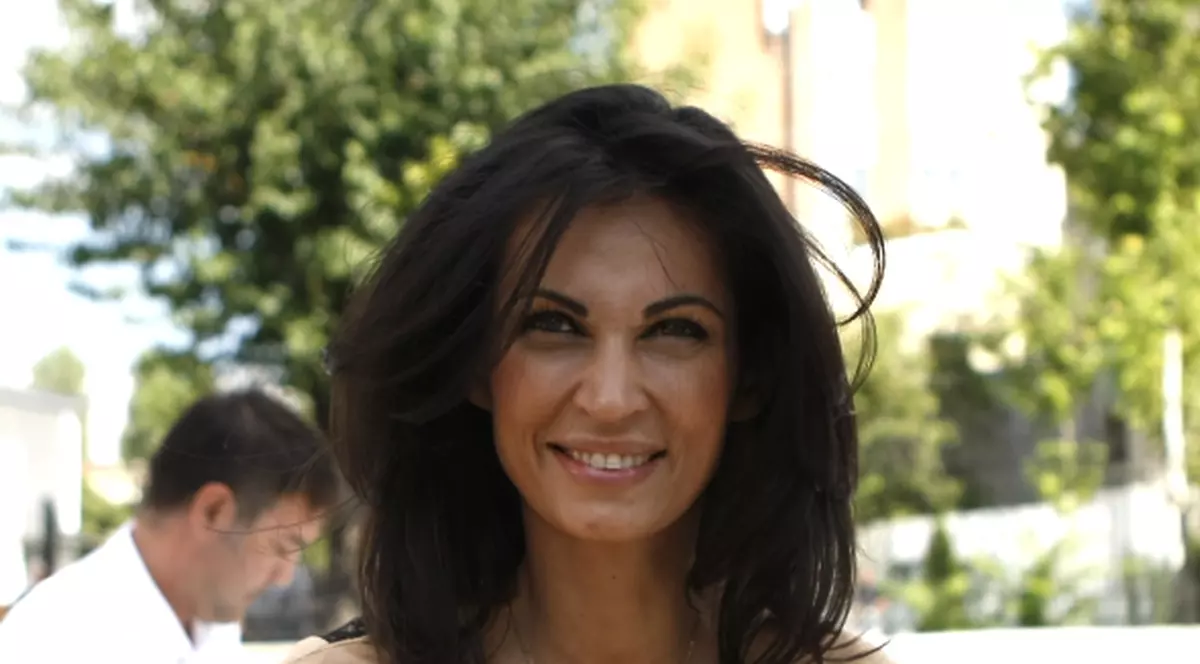 Nicoleta Luciu, APARIŢIE ŞOCANTĂ! CU RIDURI ADÂNCI ŞI COŞURI VIZIBILE, la cununia Biancăi Drăguşanu | FOTO ÎN ARTICOL