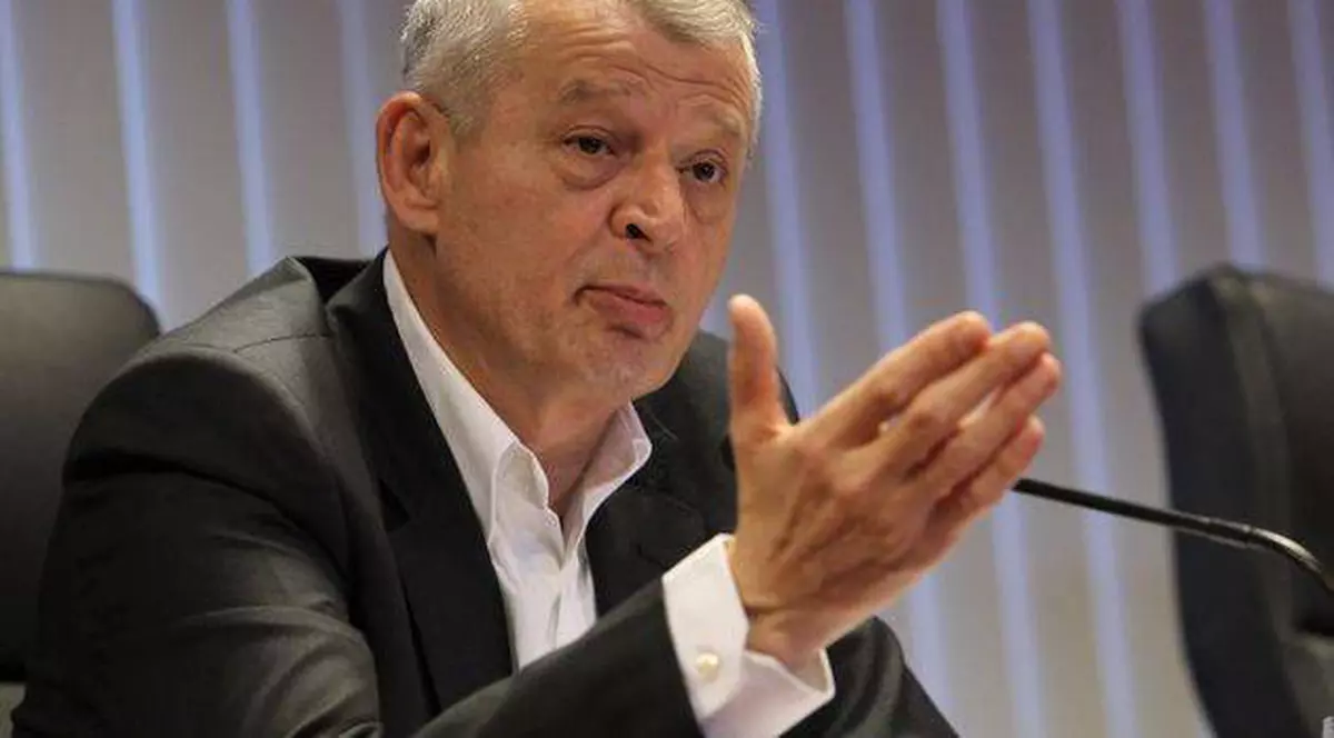 LOVITURĂ FĂRĂ PRECEDENT pentru Sorin Oprescu: „E jenant ce face”