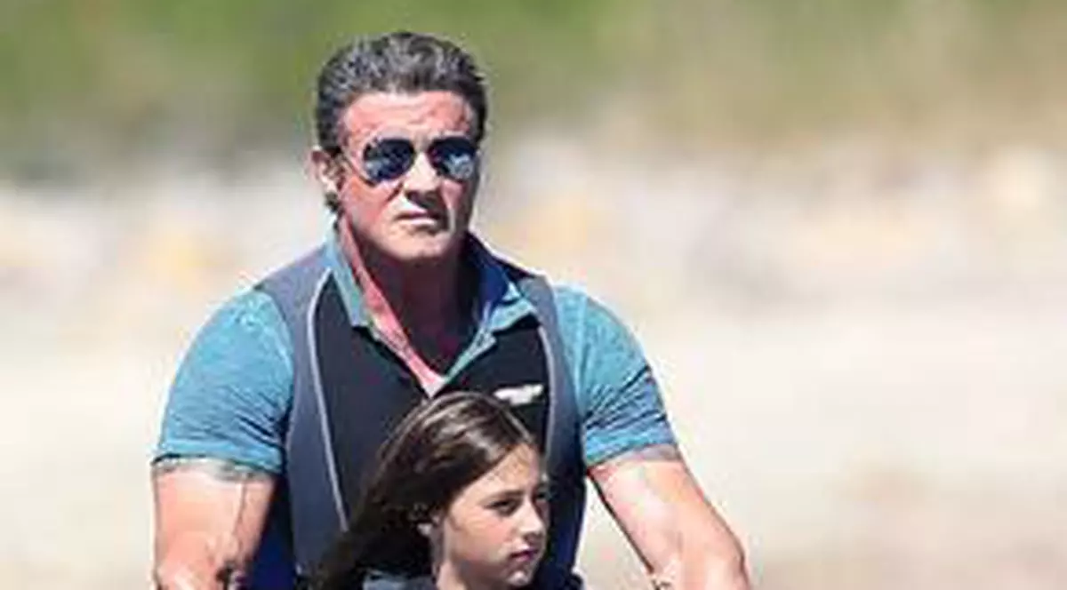 SYLVESTER STALLONE, lovit de o nouă tragedie, la un an de la moartea fiului său