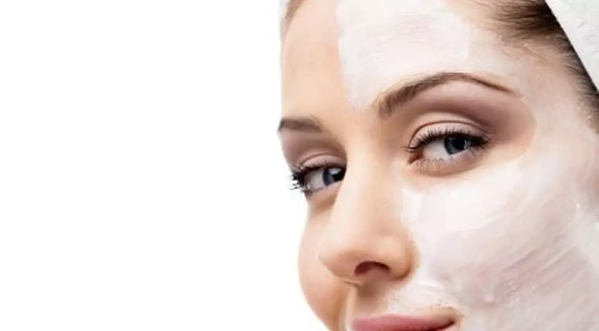 Epilarea facială: Cum să previi iritaţiile