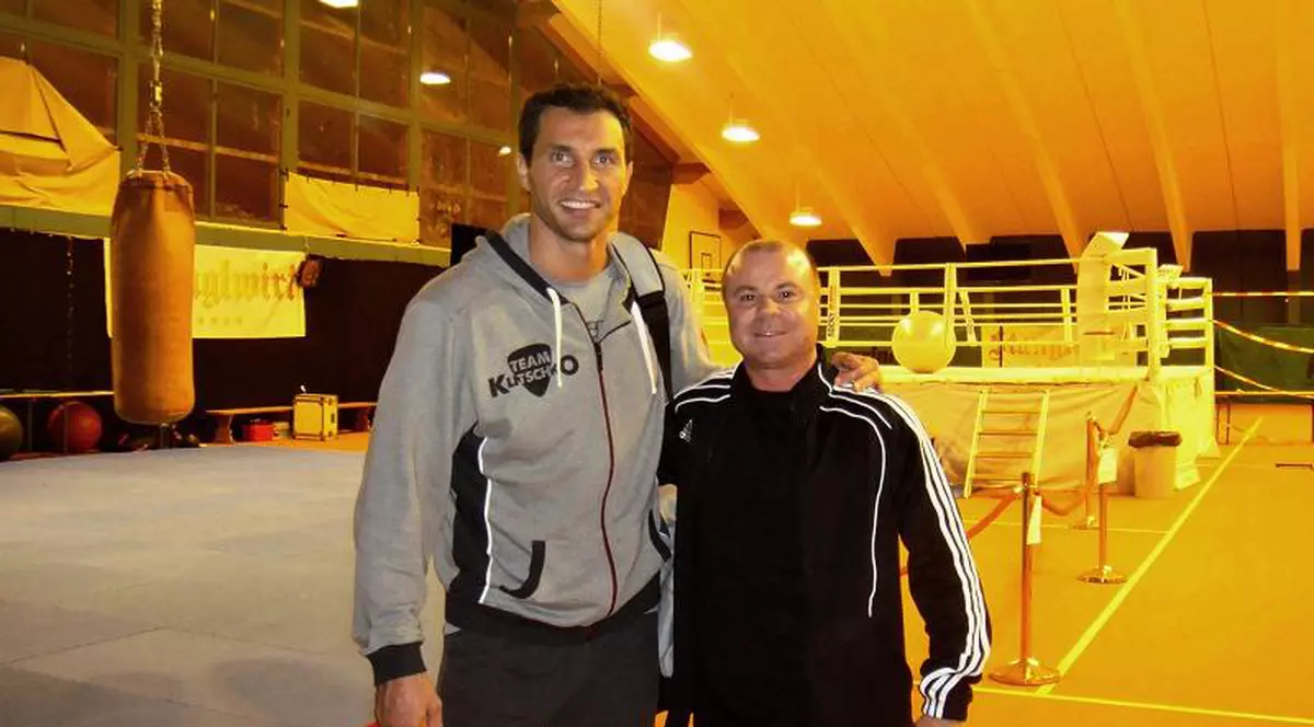 Vladimir Klitschko, încurajat de Nicu Gheară înaintea meciului cu Alexander Povetkin