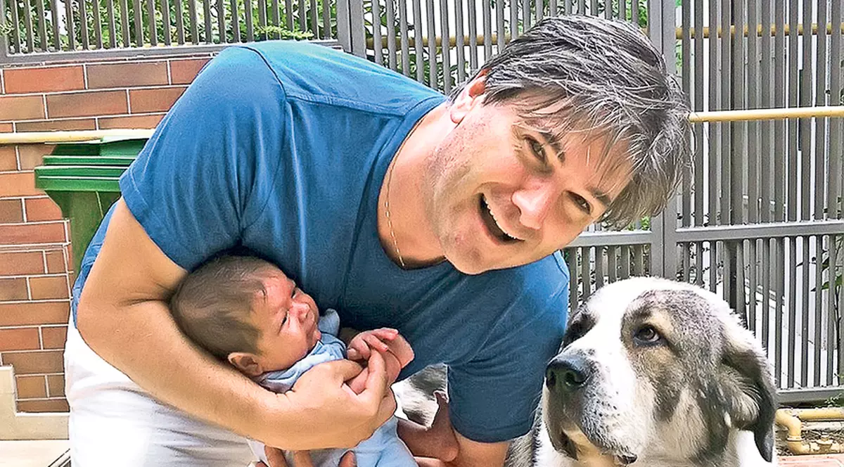 Mircea Radu face botez în familie cu doar 70 de invitaţi