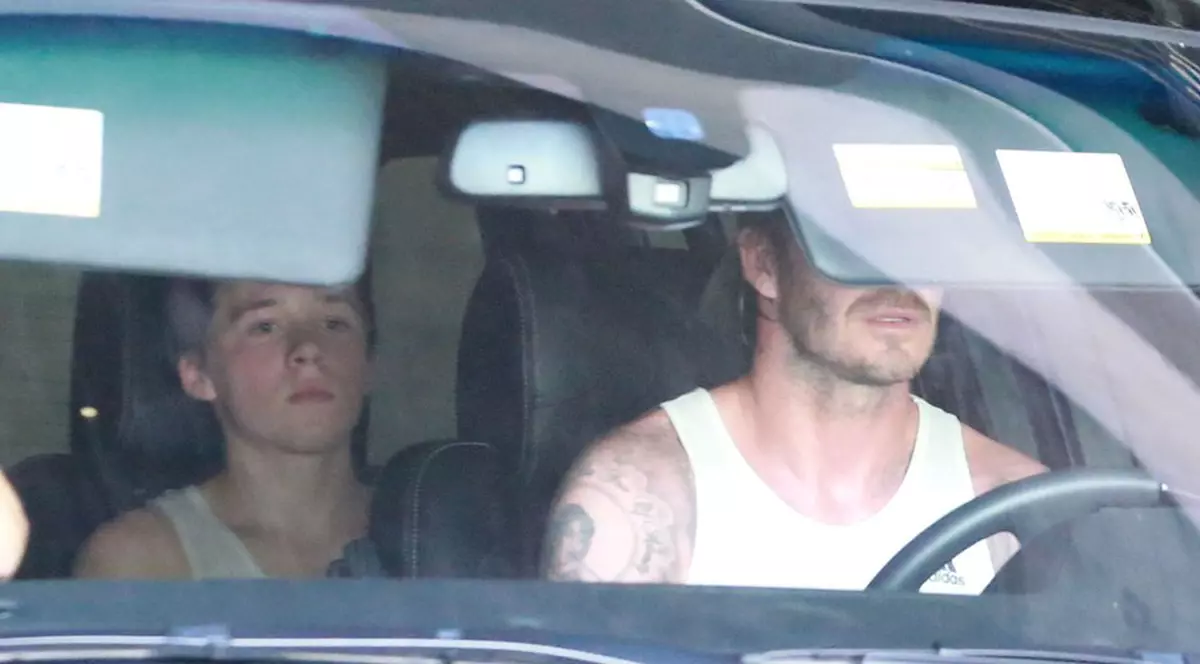 David Beckham, ACCIDENT AUTO cu FIUL SĂU! Vezi FOTOGRAFII de la LOCUL IMPACTULUI! 