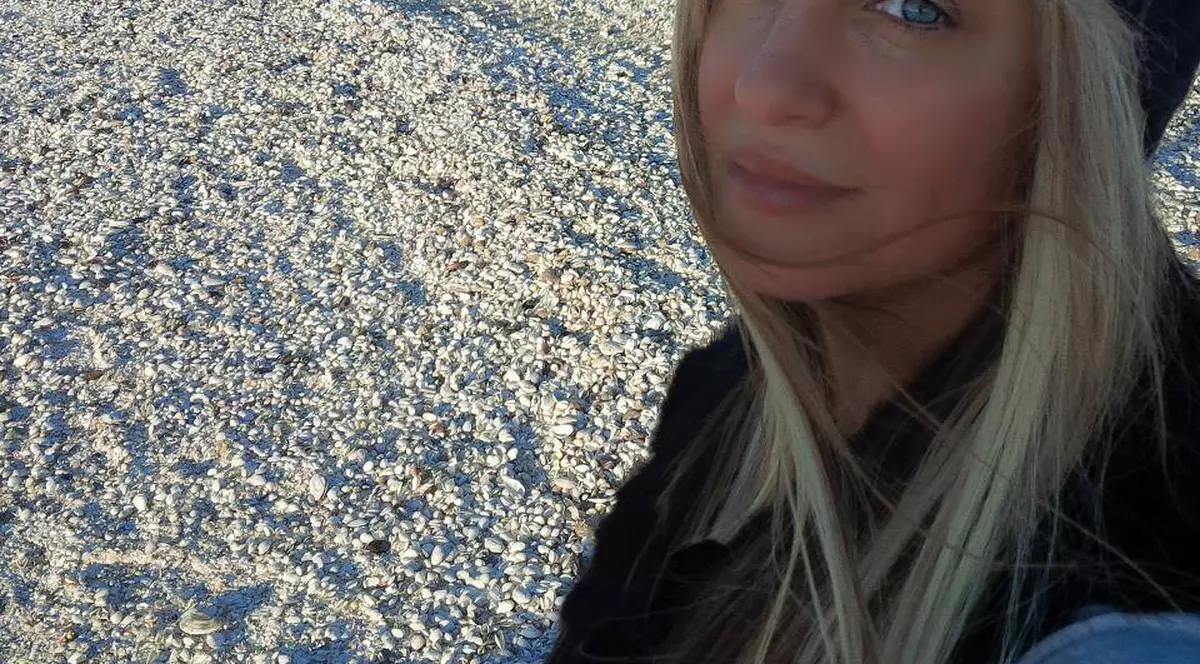 IMAGINE DE COŞMAR. Tania Budi, MAI BĂTRÂNĂ cu 10 ani, într-o FOTOGRAFIE făcută chiar de ea