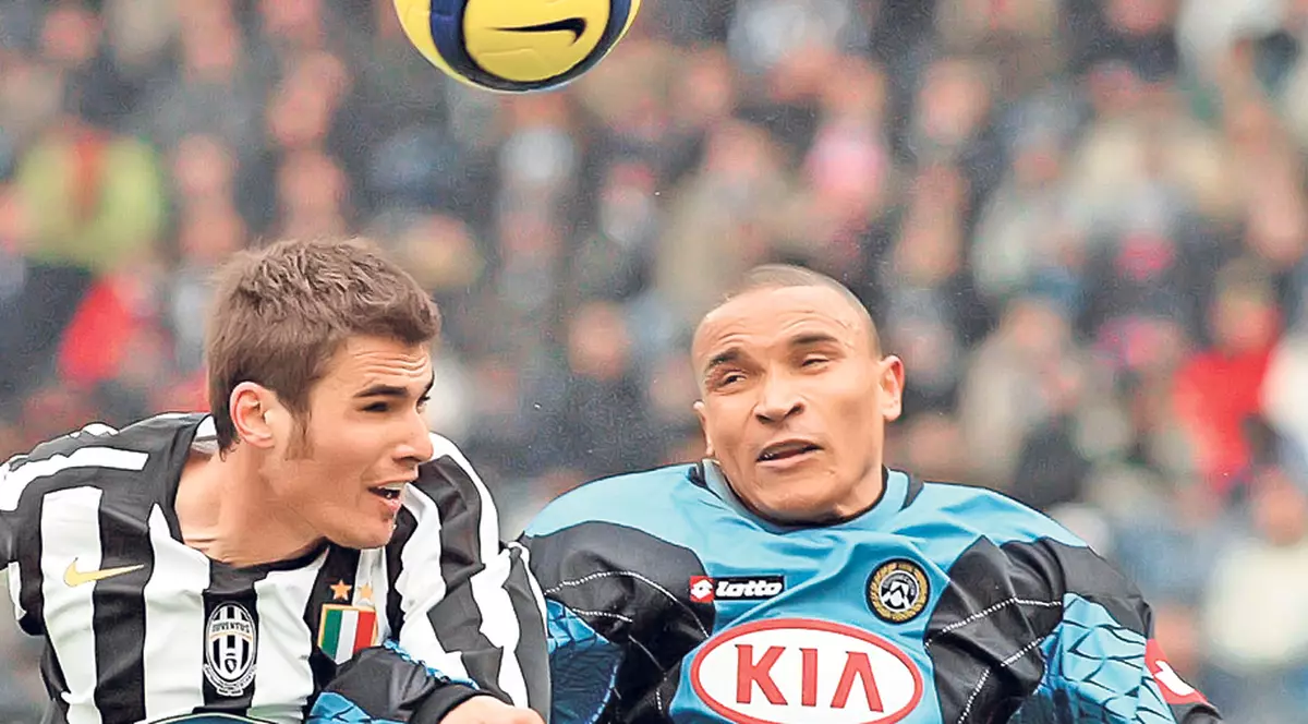 Adrian Mutu a scăpat: Livorno şi Juventus trebuie să achite în locul lui despăgubirea de 17.700.000 € către Chelsea