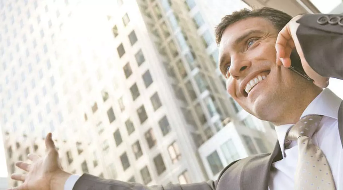 Cum să eviţi GAFELE LA SERVICIU