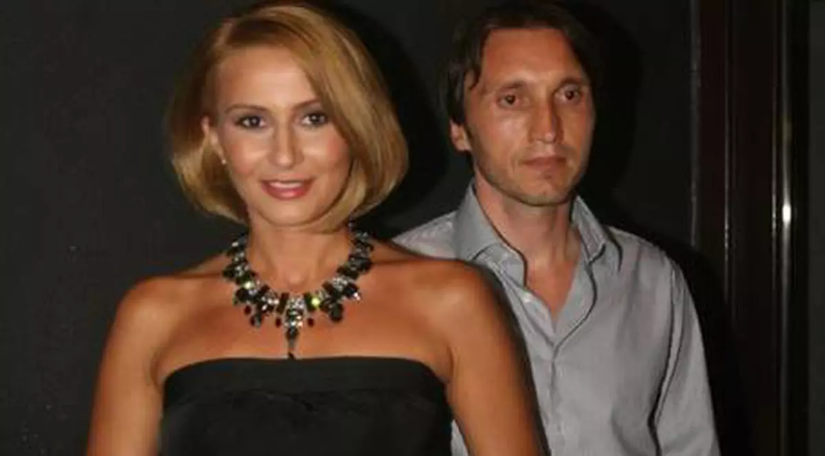 Află detalii despre relația cuplului Crina Abrudan și Gabi Popescu. Îl vrea înapoi