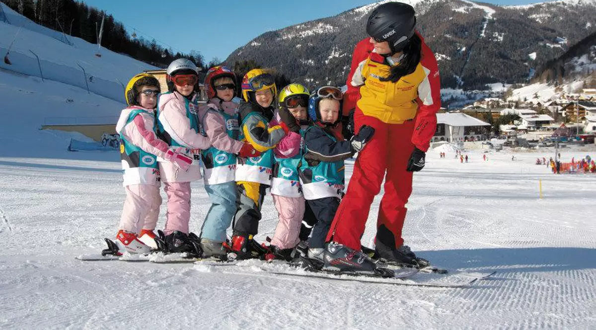 Schi în Carinthia, frumoasa staţiune din Alpii austrieci 